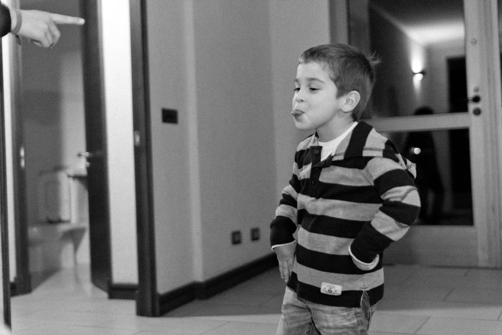 Documentary family photography, Perth, black and white